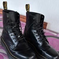 Dr.Martens