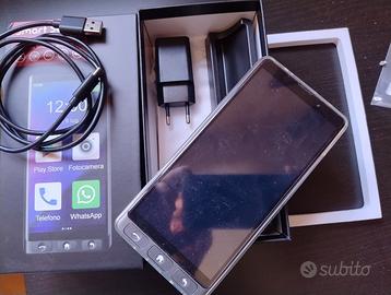 Cellulare per anziani