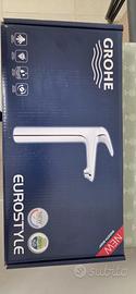 Miscelatori bagno + lavabo