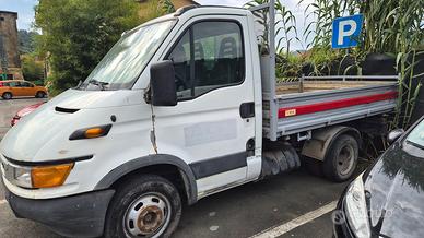 Iveco Daily ribaltabile 35C10