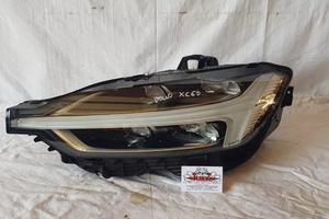 VOLVO XC60 2 SERIE FANALE ANTERIORE SINISTRO LED