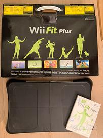 Nintendo Wii Fit Plus con Balance Board originale.