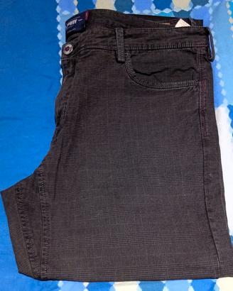 Pantaloni da uomo Jaggy