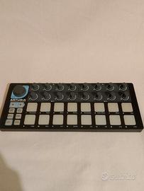 ARTURIA BeatStep Controller/MIDI pad e sequencer p