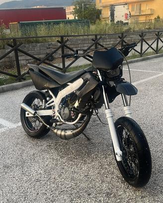 Derbi senda