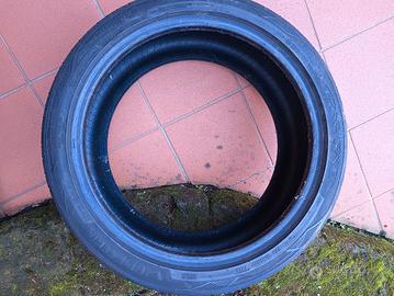 Gomme Vredestein Ultrac Satin Estive