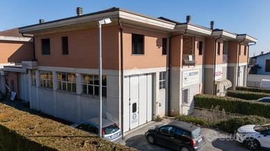 NEGOZIO A SALUZZO