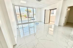 Appartamento Uso Ufficio 100 mq con Deposito e Box