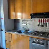 Cucina completa di elettrodomestici
