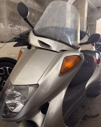 Honda pantheon 125 cc