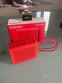 Autoparlante bluetooth Nixon