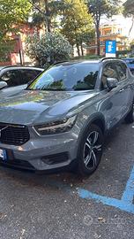 Volvo XC40 B4 mild hybrid