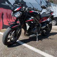 Triumph Street Triple 765 R