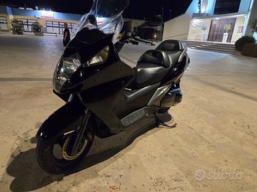 HONDA SILVER WING  400