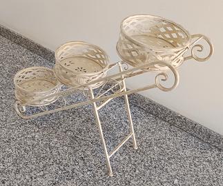 porta piante in ferro battuto 