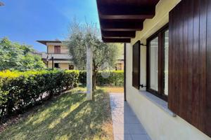 3 LOCALI A CORTE FRANCA