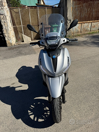 Piaggio Beverly 400 HPE