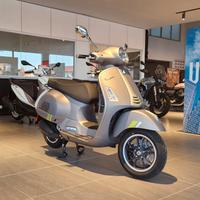 Vespa GTS 300 Super Tech