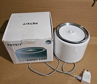 Fontana Intelligente per Gatti e Cani