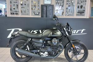Moto Guzzi V7 Stone