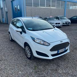 Ford Fiesta 1.2 60CV 5 porte Titanium