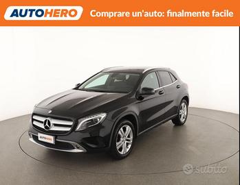 MERCEDES-BENZ GLA 200 CG92742