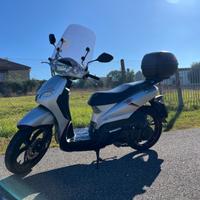 Peugeot Tweet 125 rs