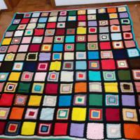 Coperta x letto mt.2 x 2,20 lavorata all'uncinetto