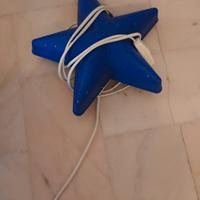 Lampada blu Ikea a stella