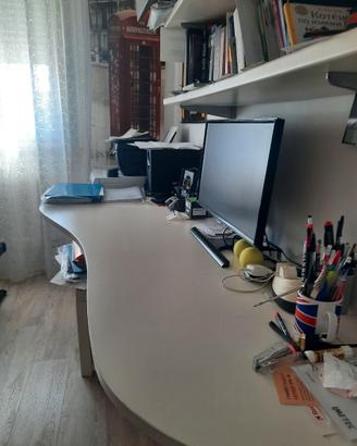 Scrivania 180x80X55 a onda