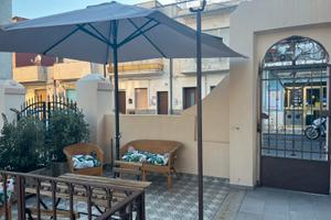 Chambre de bonne - près de la mer