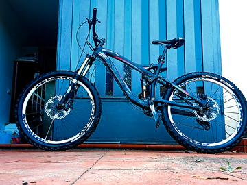 Specialized Enduro – Grinta e sicurezza