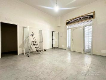 2 LOCALI A BARLETTA