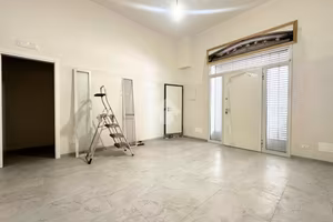 2 LOCALI A BARLETTA