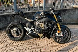 Ducati Streetfighter V4S