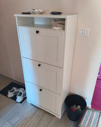 Scarpiera in legno bianca IKEA elegante