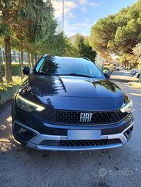 Fiat Tipo Cross 1000 cc 101cv