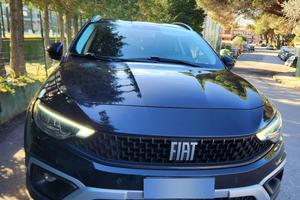 Fiat Tipo Cross 1000 cc 101cv