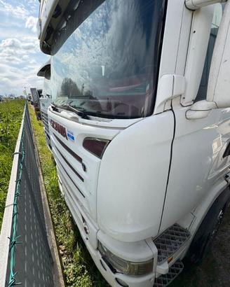SCANIA R560