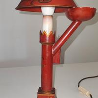 Piccola lampada in toleware in stile Reggenza ingl