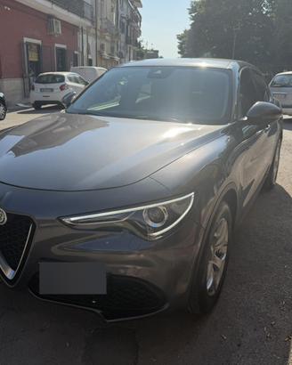 Alfa romeo 2.2 160