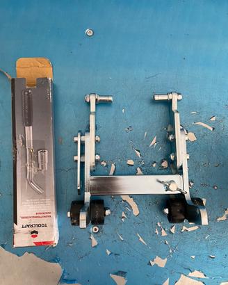 Cavalletto posteriore Hornig per BMW R1150R