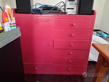 Mobile in legno con cassetti fatto a mano