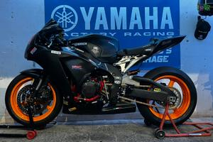 Cbr 1000rr pista