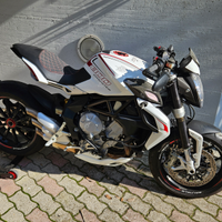 MV Agusta dragstar