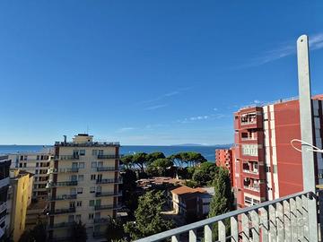 RIF. V62 BEL TRILOCALE IN ZONA NUOVA