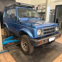 Suzuki Samurai 