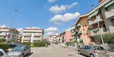 Isola della scala-trilocale-garage