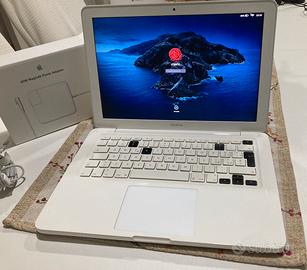 MacBook 13 unibody late fine 2009