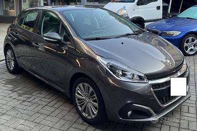 Peugeot 208 PureTech 82 Stop&Start 5 porte Allure